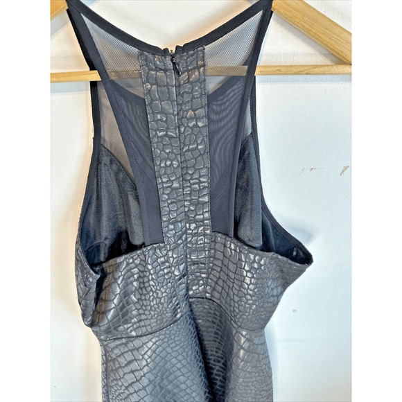 ASTR Fit & Flare Dress Black Mesh Shake Skin Textured Sleeveless womans Medium - Picture 6 of 15